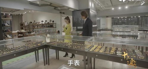 薇婭公司倉庫探秘 零食日用品首飾一應俱全，揭秘直播電商背后的龐大供應鏈